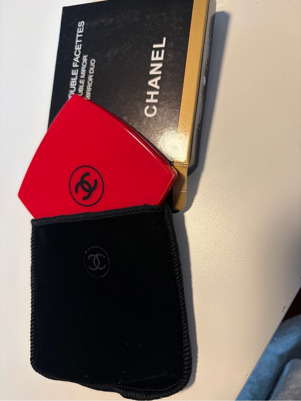 RARE LUXURY RED DOUBLE MIRROR COMPACT - Picture 2 of 8